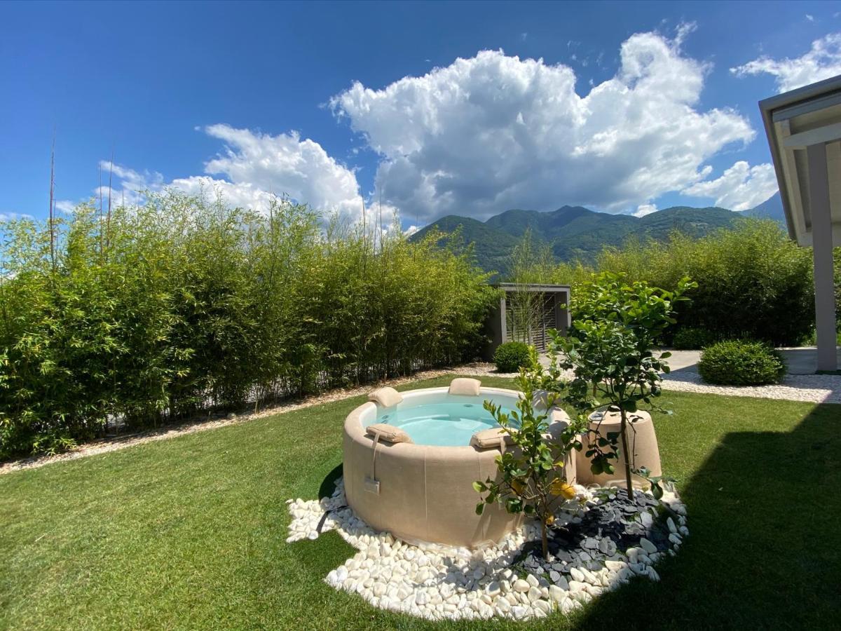 Art B&B Design Costa Volpino Bagian luar foto