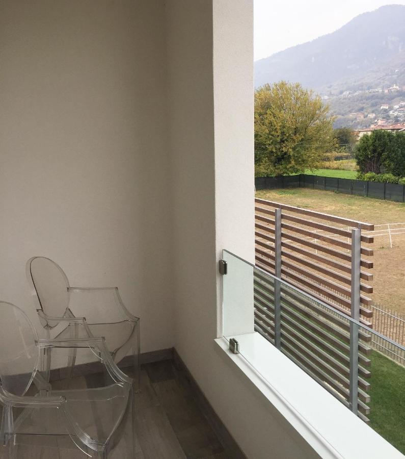 Art B&B Design Costa Volpino Bagian luar foto